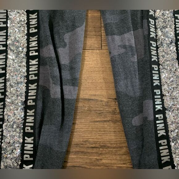 VS PINK CAMO BLING OUTFIT SET XS - Picture 11 of 12